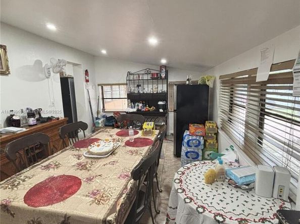 18601 SW 98th Ave, Cutler Bay FL 33157