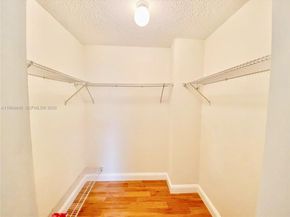 8885 Fontainebleau Blvd 205, Miami FL 33172