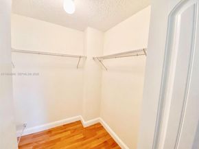 8885 Fontainebleau Blvd 205, Miami FL 33172