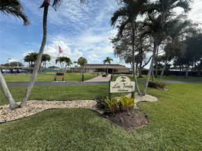 5130 Las Verdes Cir 123, Delray Beach FL 33484