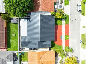 1025 NW 128th Ct, Miami FL 33182
