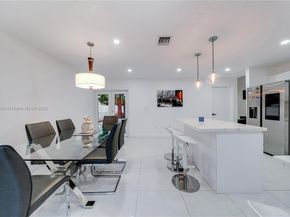 1025 NW 128th Ct, Miami FL 33182