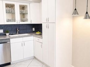 2050 Newcastle C 2050, Boca Raton FL 33434