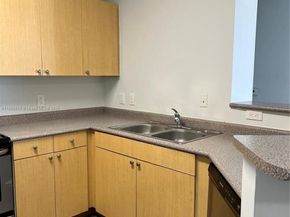 1919 Van Buren St 818A, Hollywood FL 33020