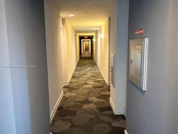 1919 Van Buren St 818A, Hollywood FL 33020
