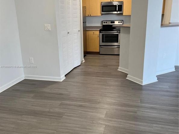 1919 Van Buren St 818A, Hollywood FL 33020
