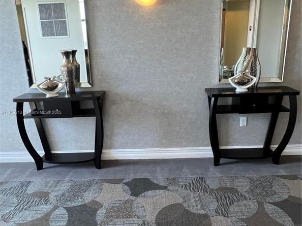 1919 Van Buren St 818A, Hollywood FL 33020
