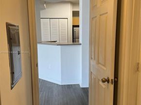 1919 Van Buren St 818A, Hollywood FL 33020