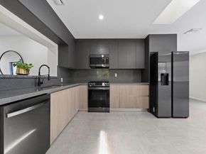 252 E 36th St, Hialeah FL 33013