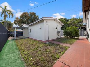 252 E 36th St, Hialeah FL 33013