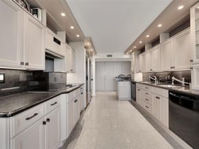 9 Island Ave 614, Miami Beach FL 33139
