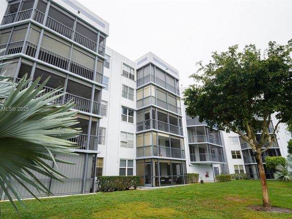 6500 NW 2nd Ave 114, Boca Raton FL 33487