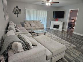 8600 NW 34th Pl B208, Sunrise FL 33351