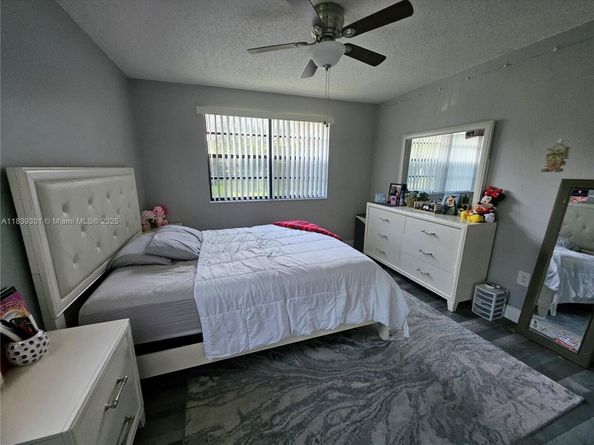 8600 NW 34th Pl B208, Sunrise FL 33351