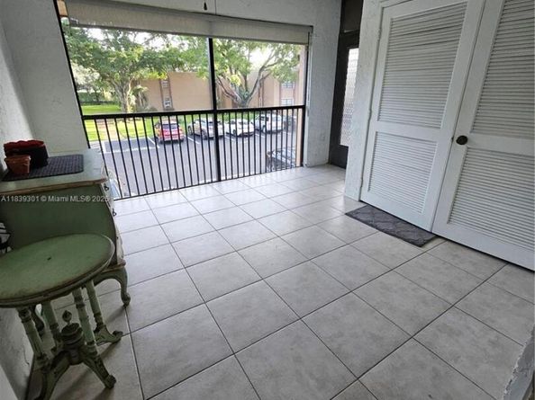 8600 NW 34th Pl B208, Sunrise FL 33351