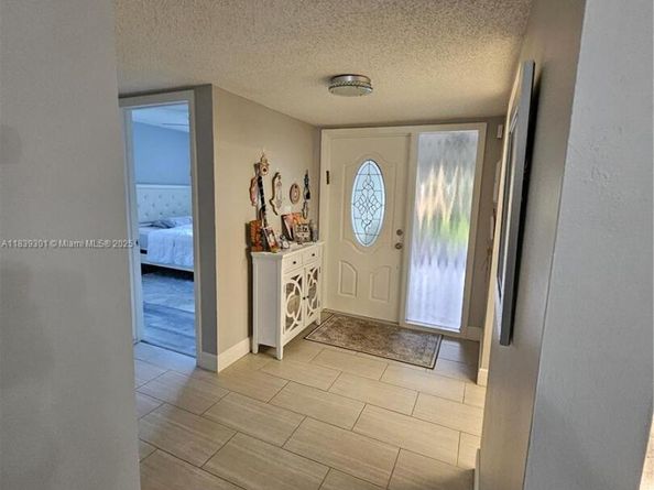8600 NW 34th Pl B208, Sunrise FL 33351