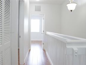 153 SE 28th Pl 3, Homestead FL 33033