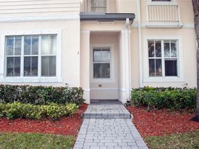 153 SE 28th Pl 3, Homestead FL 33033