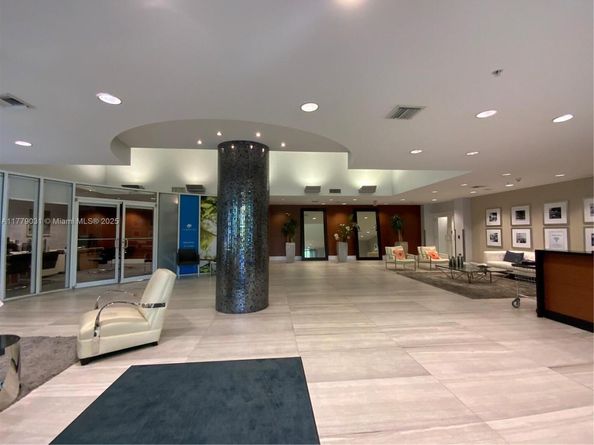 1861 NW S River Dr 803, Miami FL 33125