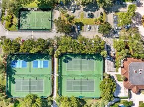 733 NW 170th Ter, Pembroke Pines FL 33028