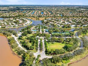 733 NW 170th Ter, Pembroke Pines FL 33028