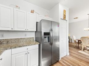 733 NW 170th Ter, Pembroke Pines FL 33028