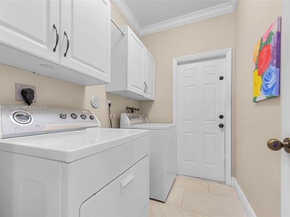 1487 Blue Jay Cir, Weston FL 33327