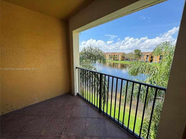 2200 E Preserve Way 308, Miramar FL 33025
