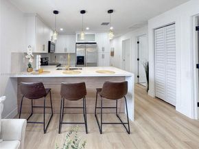2933 NW 48th Ter, Miami FL 33142