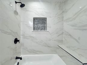2933 NW 48th Ter, Miami FL 33142