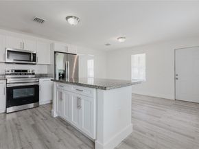 1730 NW 58th St, Miami FL 33142