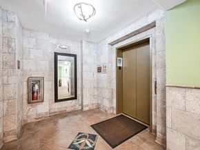 2901 NW 126th Ave 2318, Sunrise FL 33323