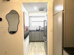 199 SW 12th Ave 404A, Miami FL 33130