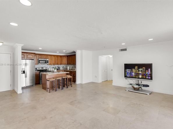 6801 Indian Creek Dr 804, Miami Beach FL 33141