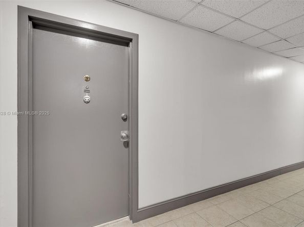 6801 Indian Creek Dr 804, Miami Beach FL 33141