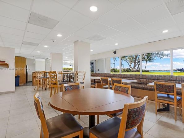 2100 S Ocean Dr 5B, Fort Lauderdale FL 33316