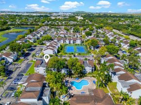 9766 NW 47th Ter 166, Doral FL 33178