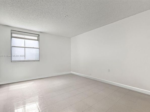 9766 NW 47th Ter 166, Doral FL 33178