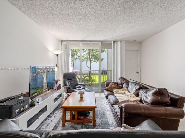 9766 NW 47th Ter 166, Doral FL 33178