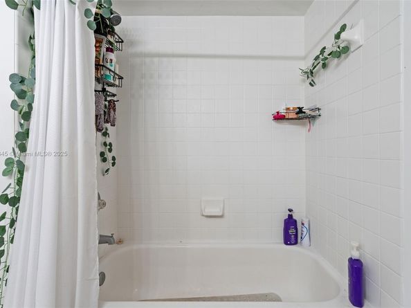 9766 NW 47th Ter 166, Doral FL 33178