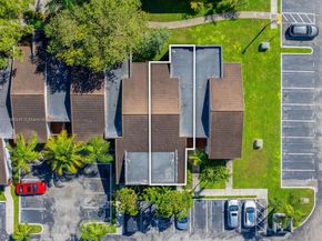 9766 NW 47th Ter 166, Doral FL 33178