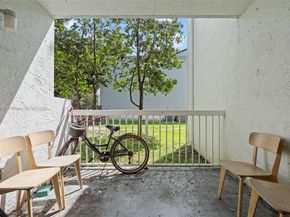 9766 NW 47th Ter 166, Doral FL 33178