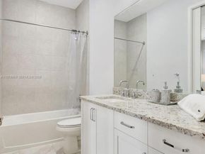 4921 Pointe Midtown Way, Palm Beach Gardens FL 33418