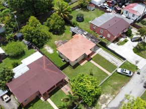 926 NW 3rd Ave, Homestead FL 33030