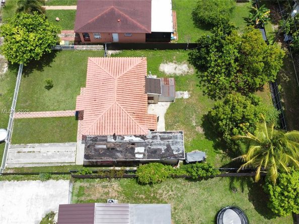 926 NW 3rd Ave, Homestead FL 33030