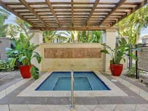 2421 NE 65th St 202, Fort Lauderdale FL 33308