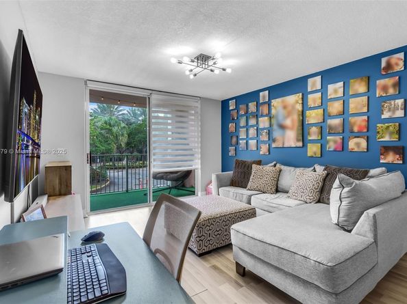 12178 Saint Andrews Pl 205, Miramar FL 33025
