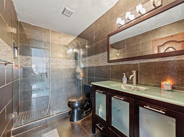15321 SW 59th St, Miami FL 33193