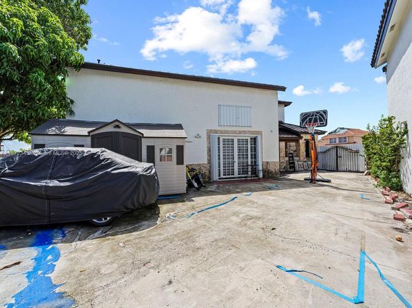 15321 SW 59th St, Miami FL 33193