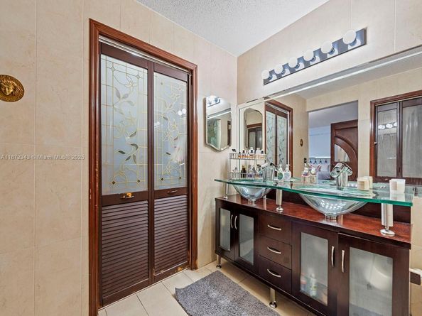 15321 SW 59th St, Miami FL 33193